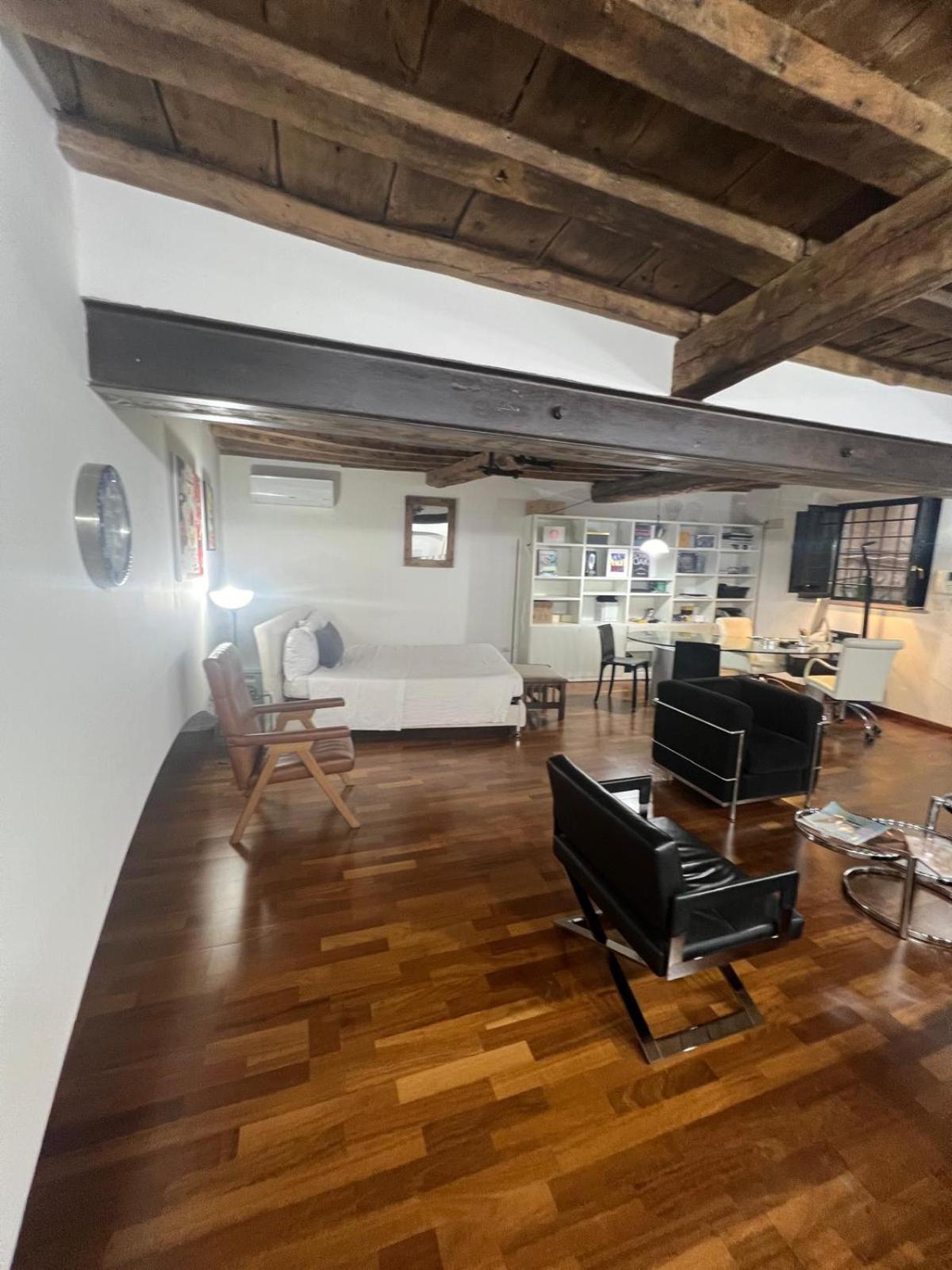 Margana Design Apartment Рим Екстериор снимка